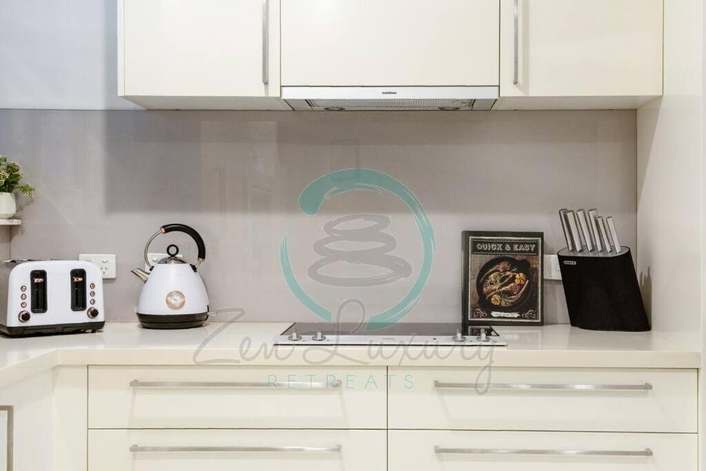 Zen Ocean Charm 3Br Luxury W/Front Apt Pool + Bbq Darwin Exterior photo