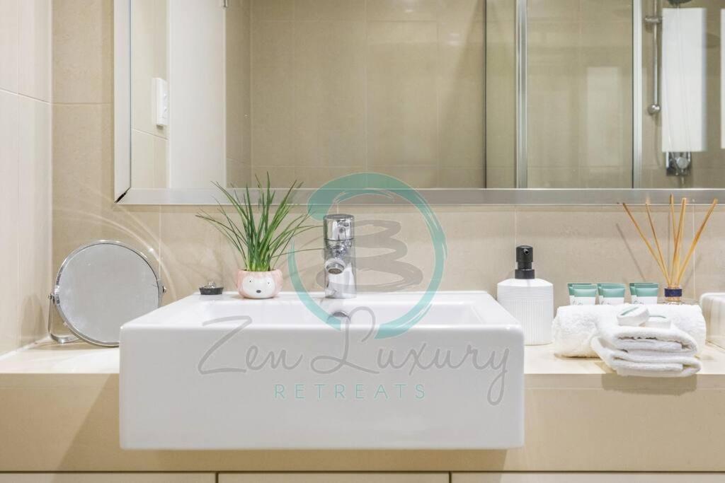 Zen Ocean Charm 3Br Luxury W/Front Apt Pool + Bbq Darwin Exterior photo
